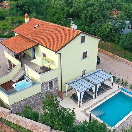 Holiday House Tos-Vila With Heated Pool Vrbnik Luaran gambar