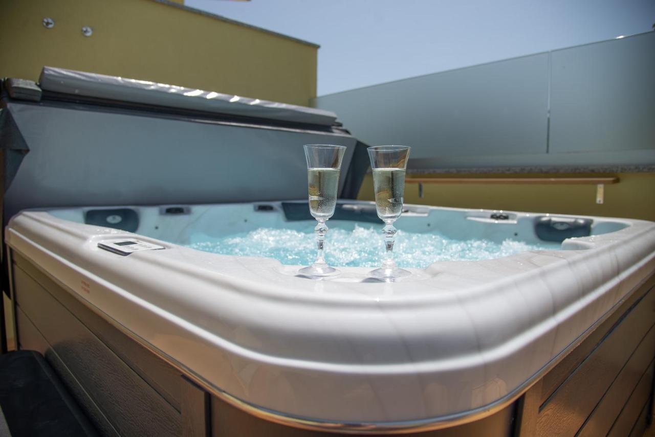 Holiday House Tos-Vila With Heated Pool Vrbnik Luaran gambar