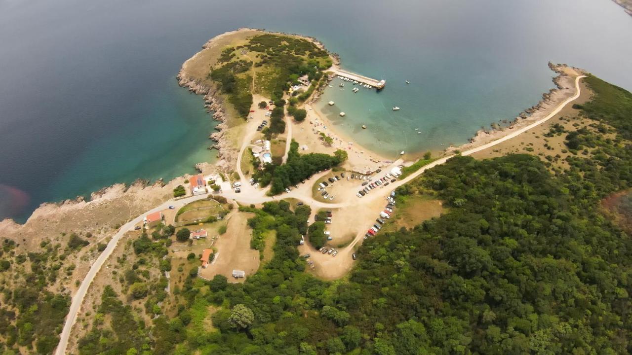 Holiday House Tos-Vila With Heated Pool Vrbnik Luaran gambar