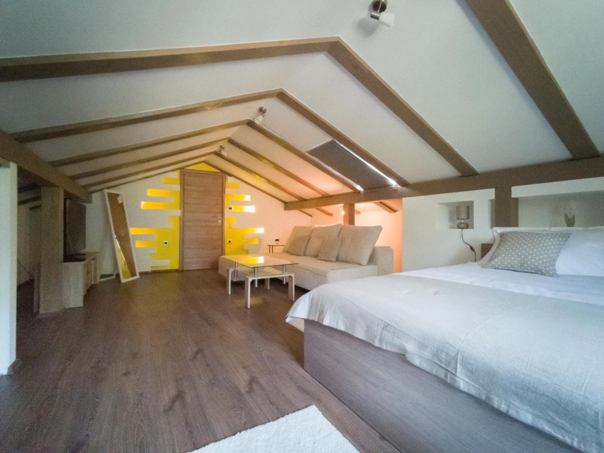 Holiday House Tos-Vila With Heated Pool Vrbnik Luaran gambar